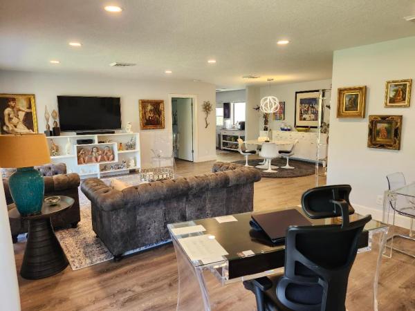 Garden Court Villas, 1707 Consulate Pl #202, West Palm Beach, Florida 33401, image 1