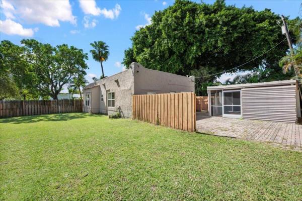 Sunshine Park, 511 Upland Rd, West Palm Beach, Florida 33401, image 1