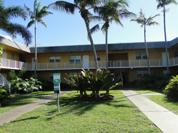 220 Croton Ave #206, Lantana, Florida 33462, image 1