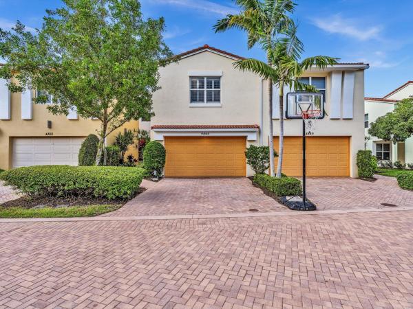 Centra Blue Lake Townhomes, 4865 NW 16th Ter #4865, Boca Raton, Florida 33431, image 1