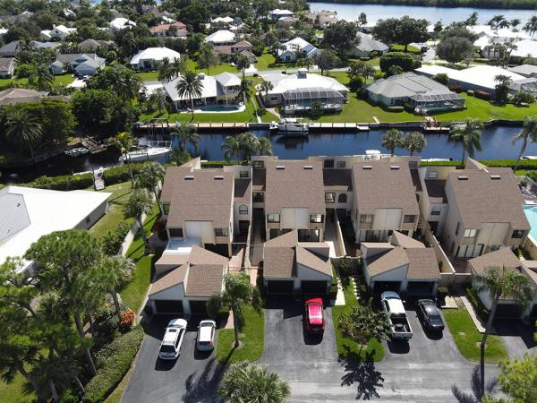 Tarpon Bay Moorings, 1102 SE Mitchell Ave #103, Port St. Lucie, Florida 34952, image 2