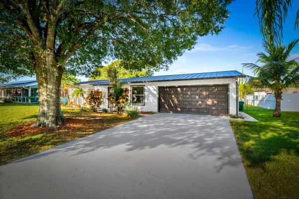 Northport Village, 762 NE Lanfair St, Port St. Lucie, Florida 34983, image 1