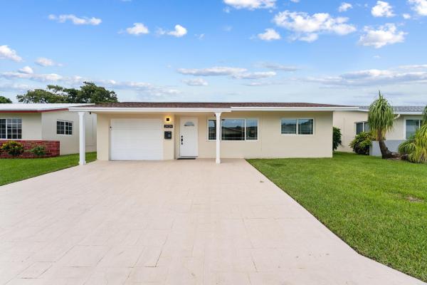 Tamarac Lakes South, 2929 NW 46th St, Tamarac, Florida 33309, image 1