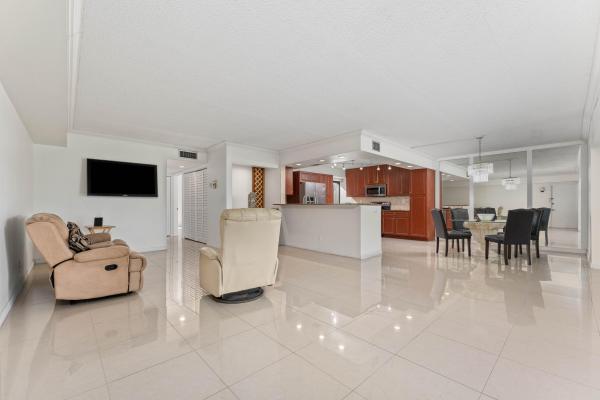 Woodhaven, 6641 Spring Bottom Way #244, Boca Raton, Florida 33433, image 3