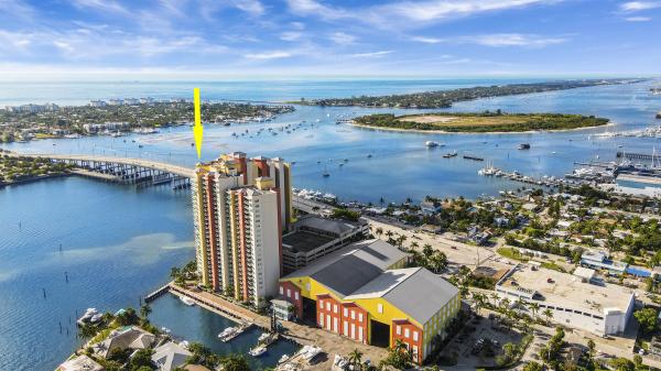 Marina Grande Club & Residences, 2650 Lake Shore Dr #1105, Riviera Beach, Florida 33404, image 1