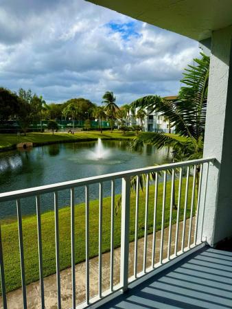 Royal Grand, 2600 S University Dr #224, Davie, Florida 33328, image 1