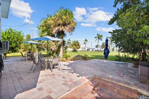 670 Hernando St #D, Fort Pierce, Florida 34949, image 1
