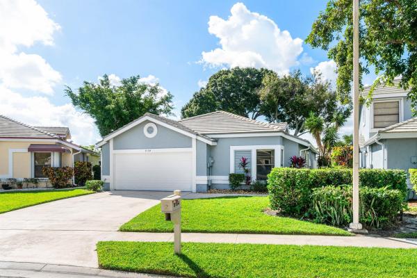 8104 Covington Ct, Lake Worth, Florida 33467, image 1
