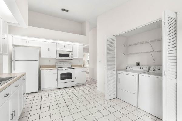 Beaconwood Village At Lacuna, 8104 Covington Ct, Lake Worth, Florida 33467, image 1