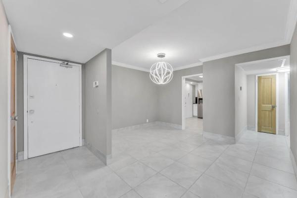 Parker Plaza Estates, 2030 S Ocean Dr #414, Hallandale Beach, Florida 33009, image 1