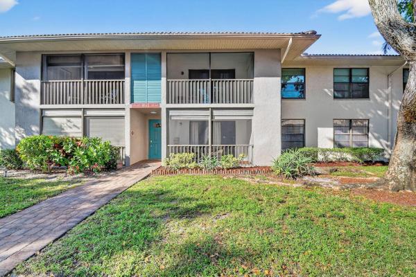 9815 Pineapple Tree Dr #105, Boynton Beach, Florida 33436, image 1