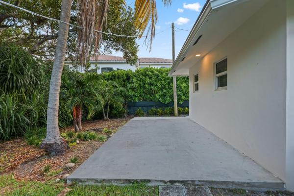 Bel Lido Isle, 1123 Highland Beach Dr #1, Highland Beach, Florida 33487, image 2