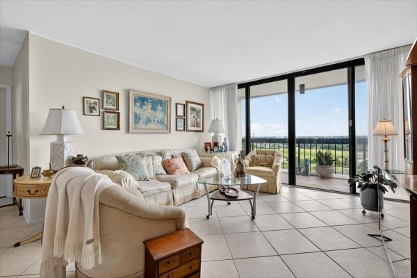 Jefferson Tower, 2425 Presidential Way #1502, West Palm Beach, Florida 33401, image 1