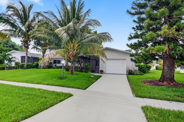 Delray Villas 4 & 5, 6096 Dusenburg Rd, Delray Beach, Florida 33484, image 1