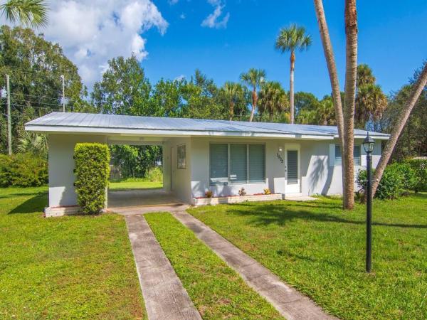 Lakewood Park, 7502 Pacific Ave, Fort Pierce, Florida 34951, image 1