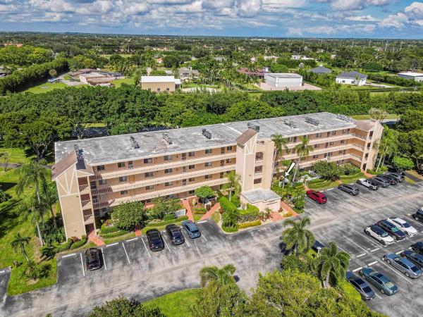 Huntington Lakes 2, 6865 Huntington Ln #105, Delray Beach, Florida 33446, image 1