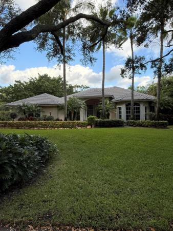 9923 SE Oak Tree Ter, Tequesta, Florida 33469, image 1