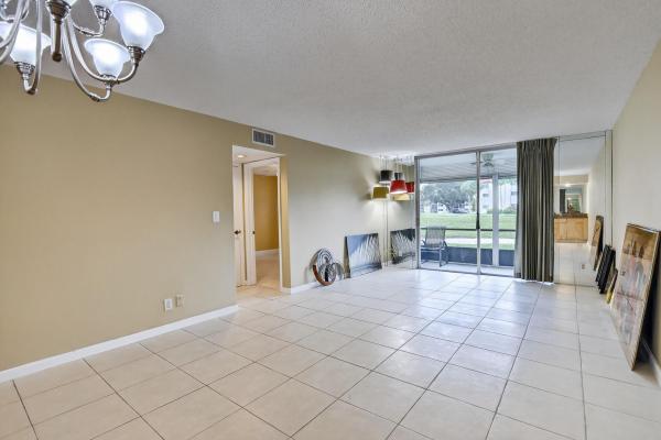 Hollybrook Golf & Tennis Club, 411 S Hollybrook Dr #104, Pembroke Pines, Florida 33025, image 1
