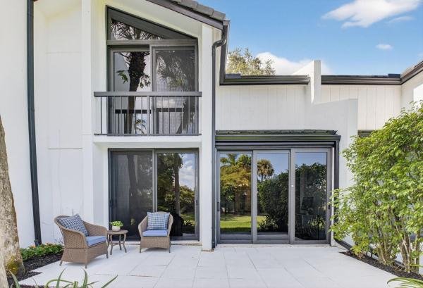 Pinelake At Boca West Country Club, 3802 Bridgewood Dr, Boca Raton, Florida 33434, image 1