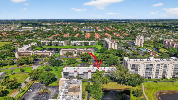 Huntington Lakes 1, 14375 Strathmore Ln #303, Delray Beach, Florida 33446, image 3