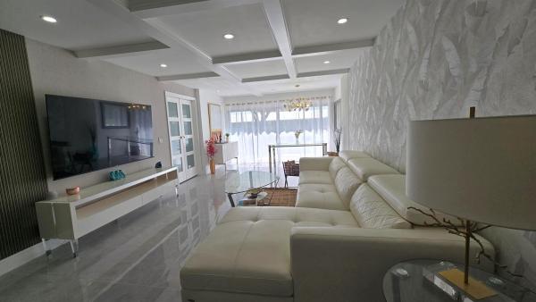 Leisureville Golf View North, 300 SW Golfview Ter #142, Boynton Beach, Florida 33426, image 1