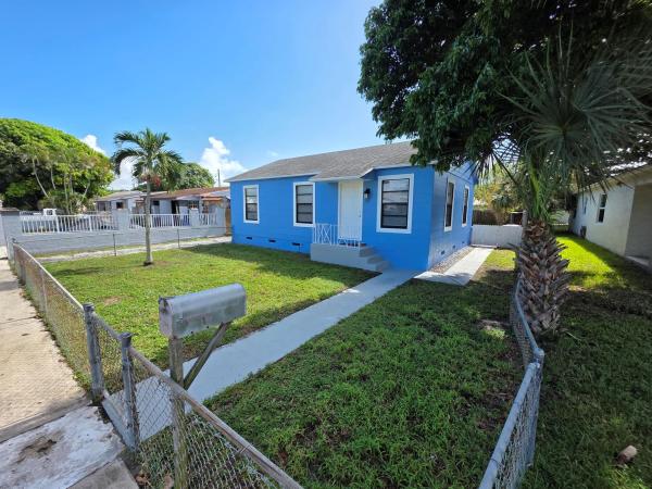 Southwood Heights, 812 Selkirk St, West Palm Beach, Florida 33405, image 1