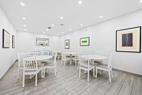 Palm-Aire Country Club 9, 808 Cypress Blvd #206, Pompano Beach, Florida 33069, image 1