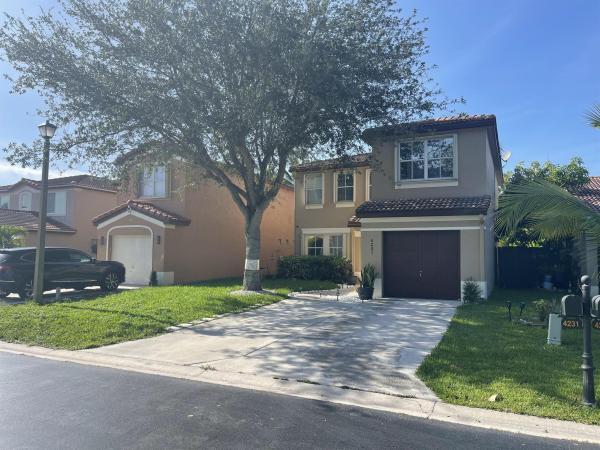 Hammocks At Riverglen, 4231 NW 1st Dr, Deerfield Beach, Florida 33442, image 1