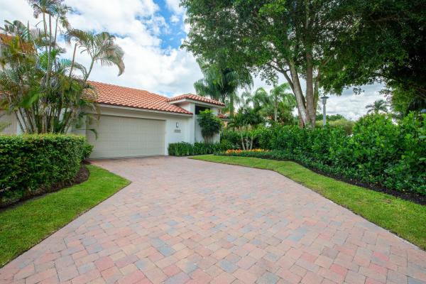 Windsor Way, 2568 Sheltingham Dr, Wellington, Florida 33414, image 1