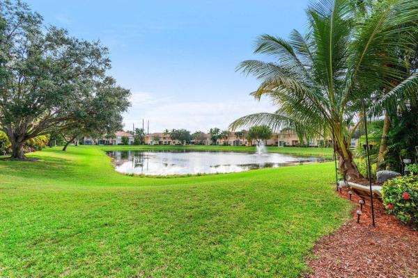 Seminole Lakes, 410 Rainbow Springs Ter #410, Royal Palm Beach, Florida 33411, image 1