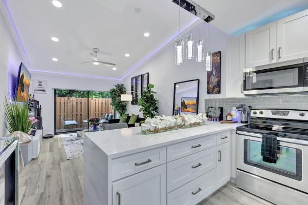 Alhambra Village, 2320 NW 37th Ave #D-29, Coconut Creek, Florida 33066, image 1