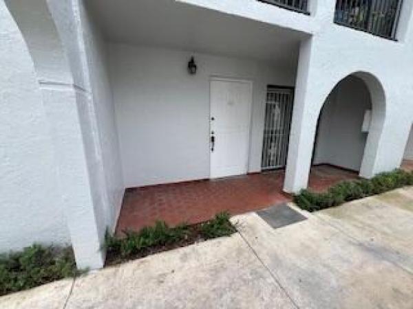 18206 Mediterranean Blvd #4-21, Hialeah, Florida 33015, image 1