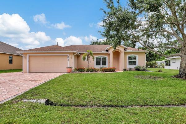 Sandhill Crossing, 2426 SE Betty Rd, Port St. Lucie, Florida 34952, image 1