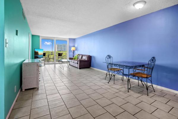 Harbour Hall Inlet Club 2, 689 NE 6th Ct #4080, Boynton Beach, Florida 33435, image 1