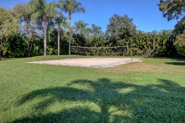 Village Of Sandalwood Lakes, 302 3rd Way, West Palm Beach, Florida 33407, image 2