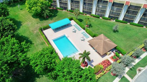 The Pines Of Boca Barwood, 23344 Carolwood Ln #306, Boca Raton, Florida 33428, image 1