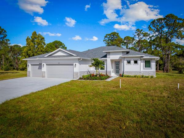 Pine Hollow, 10634 Sugar Pine Dr, Fort Pierce, Florida 34945, image 1
