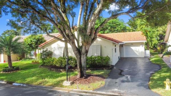 Ramblewood Villas, 1710 Riverwood Ln, Coral Springs, Florida 33071, image 1