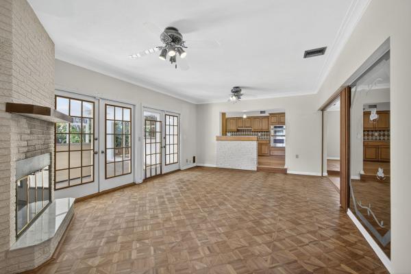Square Lake, 8855 N Bates Rd, Palm Beach Gardens, Florida 33418, image 2
