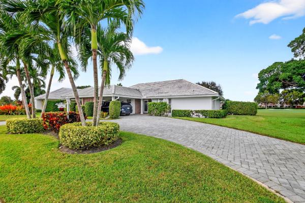 Colony Key Villas, 355 Villa Dr S #, Atlantis, Florida 33462, image 1