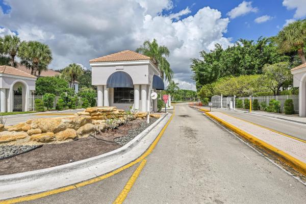 5390 Venetia Ct #H, Boynton Beach, Florida 33437, image 1