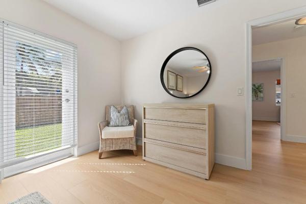 Worth Court, 4300 Washington Rd, West Palm Beach, Florida 33405, image 1