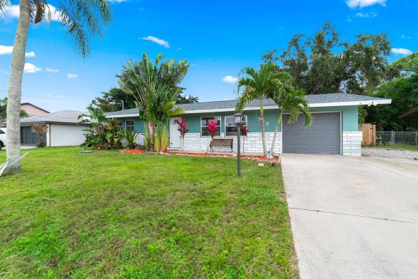 Floresta Pointe, 543 SE Calmoso Dr, Port St. Lucie, Florida 34983, image 1
