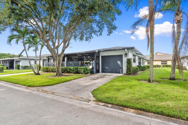 The Savannahs, 1767 S Dovetail Dr #R, Fort Pierce, Florida 34982, image 1