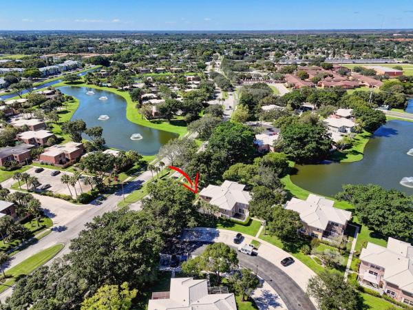 Stamford At The Villages Of Palm Beach Lakes, 3103 Kingston Ct, West Palm Beach, Florida 33409, image 1