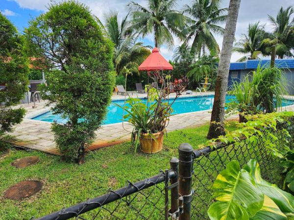 The Woodlands, 5104 White Oak Ln, Tamarac, Florida 33319, image 1