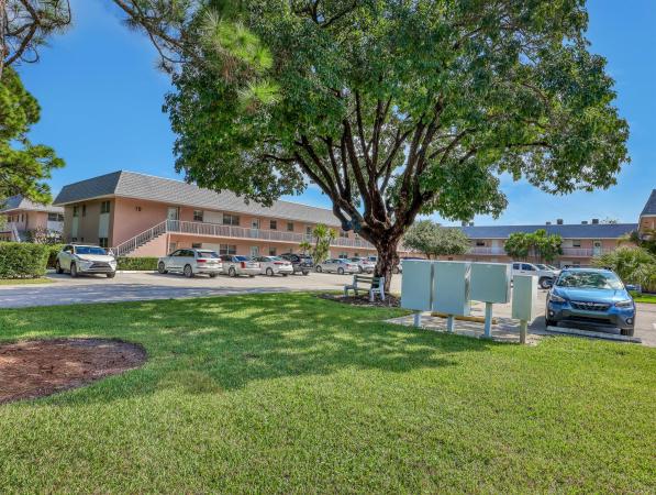18081 SE Country Club Dr #10-91, Tequesta, Florida 33469, image 1