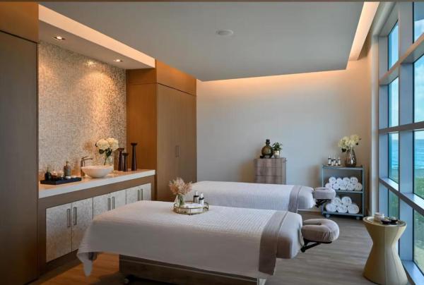 Amrit Ocean Resort & Residences, 3100 N Ocean Dr #P-905, Riviera Beach, Florida 33404, image 1