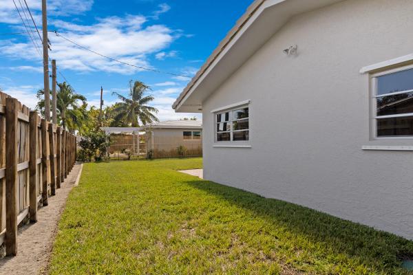 Coral Ridge Isles, 5370 NE 17th Ave, Fort Lauderdale, Florida 33334, image 2
