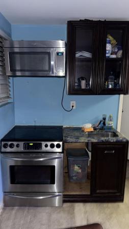 Englewood Manor, 3232 Giuliano Ave, Lake Worth, Florida 33461, image 1